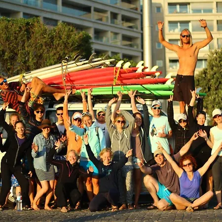 Guest house Surfivor Surf Camp Esmoriz